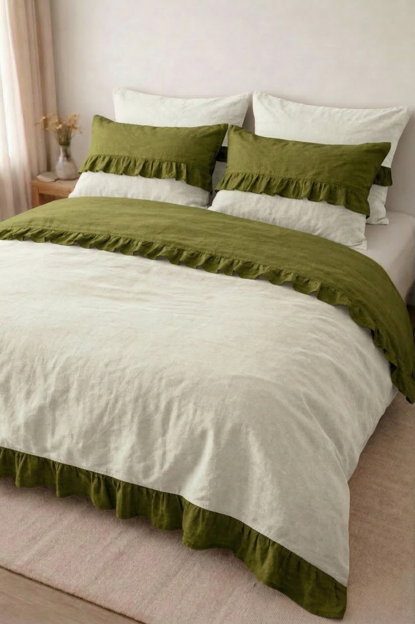 Linen Pillowcase with Ruffle Trim