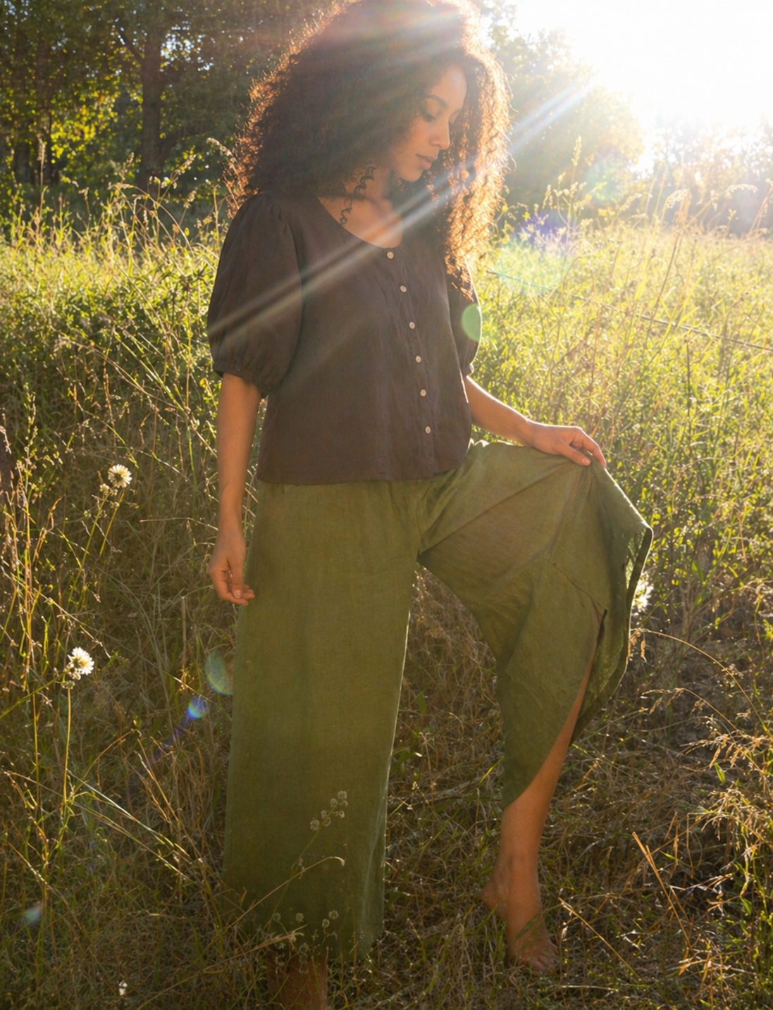 Linen Wide-Leg Pants with Side Slit Detail
